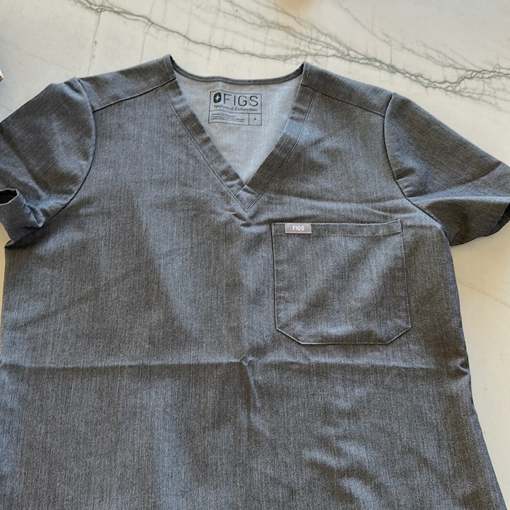 Figs one pocket caterina scrub top SMALL